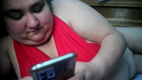 Nicholle online show from December 16, 2025, 10:26 pm