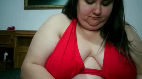 Nicholle online show from April 27, 2026, 9:35 pm