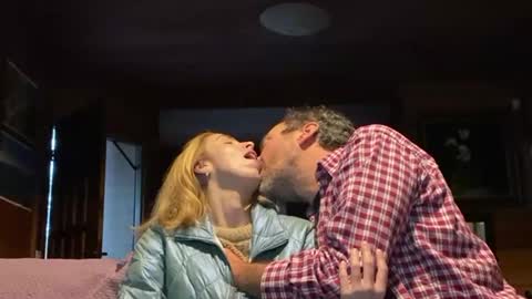 Snapshot of nick_and_bennie chatting on October 1, 2025, 7:20 pm Nick f and Bennie m online show from October 1, 2025, 7:20 pm