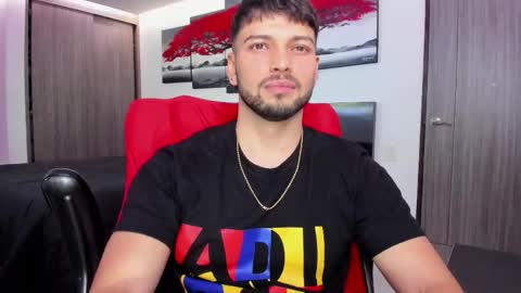 Nick Klaus online show from November 14, 2025, 11:24 pm