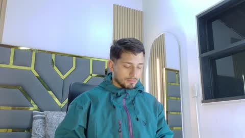 Snapshot of nick_moss_ chatting on February 24, 2026, 11:08 am nick_moss_ online show from February 24, 2026, 11:08 am