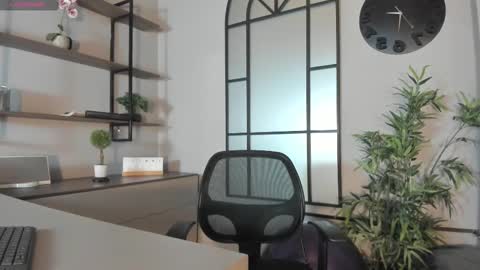 Nick  online show from September 19, 2025, 12:50 pm