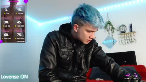 Snapshot of nick_torn chatting on June 12, 2026, 4:50 pm Nick online show from June 12, 2026, 4:50 pm