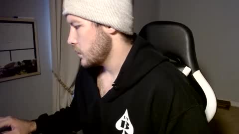 Cakedcouple  OF - Yourtattedcutie  qurlynfit online show from December 26, 2024, 2:05 pm