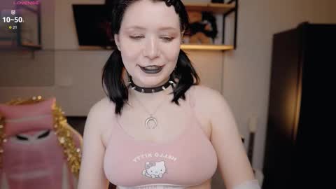 nickari_x online show from February 28, 2026, 11:22 am