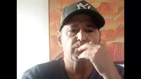 nickincali online show from December 8, 2024, 6:50 pm