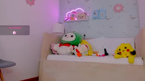 Snapshot of nicksantos_ chatting on February 10, 2025, 6:24 pm Nicolas online show from February 10, 2025, 6:24 pm