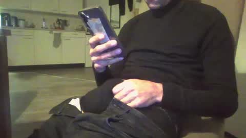 nickvd92 online show from January 26, 2025, 2:56 am