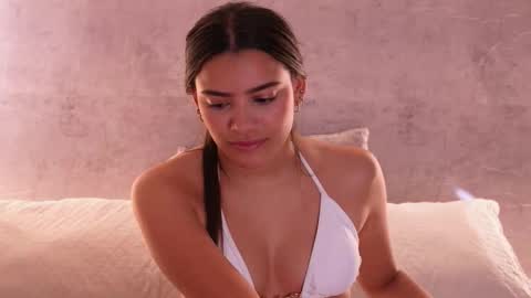 nicky and blake online show from October 28, 2025, 8:11 pm