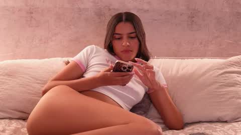 nicky and blake online show from October 29, 2025, 9:16 pm