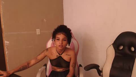 nicky_teem online show from October 11, 2025, 4:55 am