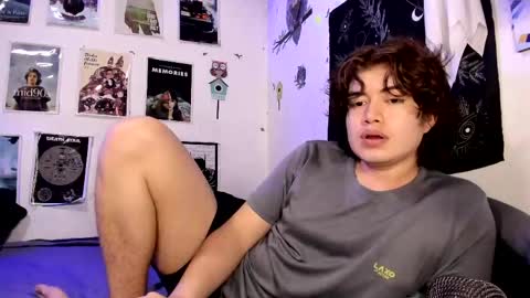 Snapshot of nico_bulge chatting on May 27, 2026, 1:57 am Nicols online show from May 27, 2026, 1:57 am