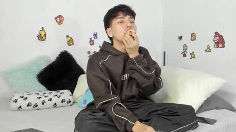 Nico  online show from January 29, 2025, 5:30 am