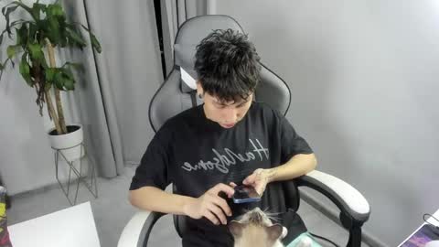 Nico  online show from April 19, 2026, 3:28 am