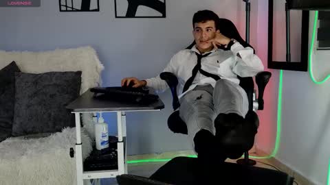 Snapshot of nico_pelusa chatting on February 23, 2026, 9:12 pm Nico online show from February 23, 2026, 9:12 pm