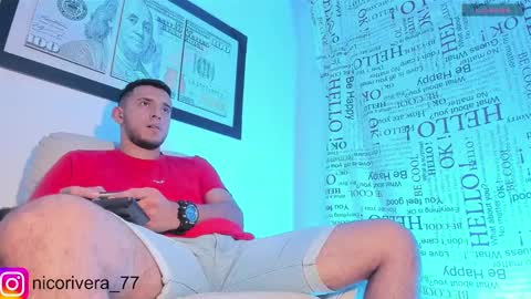 Snapshot of nico_rivera chatting on November 20, 2025, 12:44 am Nicolas online show from November 20, 2025, 12:44 am