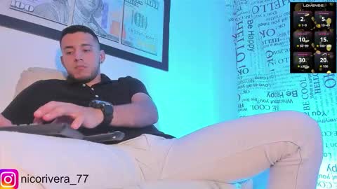 Snapshot of nico_rivera chatting on November 26, 2025, 2:12 am Nicolas online show from November 26, 2025, 2:12 am