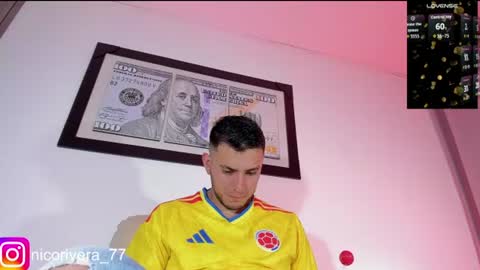 Snapshot of nico_rivera chatting on June 24, 2026, 4:44 am Nicolas online show from June 24, 2026, 4:44 am