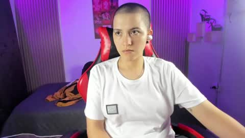 NICO online show from April 18, 2026, 9:48 pm