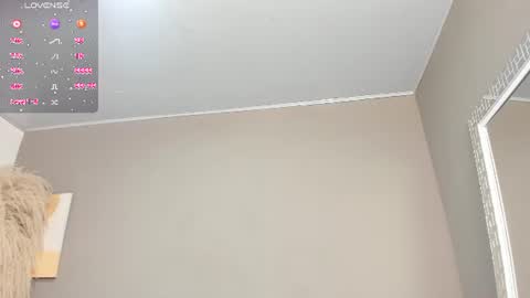 nicohillx online show from August 1, 2026, 7:57 pm