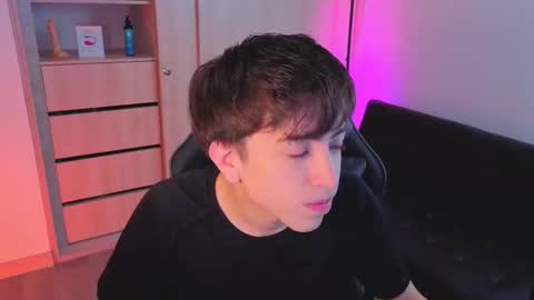 Nicolas online show from October 14, 2025, 8:09 pm