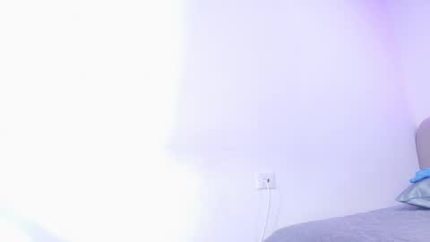 Snapshot of nicol_ferrer chatting on February 6, 2026, 3:11 am Nicol online show from February 6, 2026, 3:11 am
