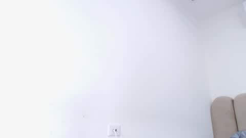 Snapshot of nicol_ferrer chatting on February 19, 2026, 3:13 am Nicol online show from February 19, 2026, 3:13 am