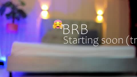 Your baby Nicol  online show from December 10, 2024, 4:27 pm