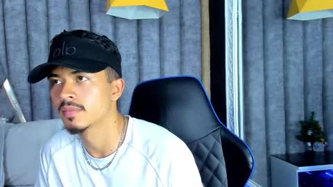 Nicolai online show from January 6, 2026, 7:06 pm