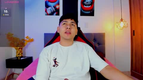 nicolas_james_sc online show from November 20, 2025, 1:44 pm