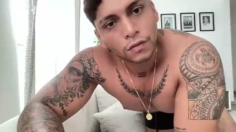 Snapshot of nicolas_montoya chatting on August 6, 2026, 7:05 pm nicolas_montoya online show from August 6, 2026, 7:05 pm