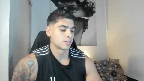 Andres online show from February 9, 2025, 10:00 pm