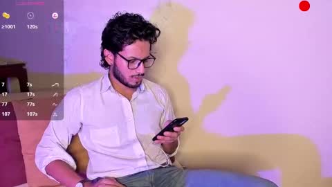 nicolasrodrii online show from December 10, 2024, 10:47 pm