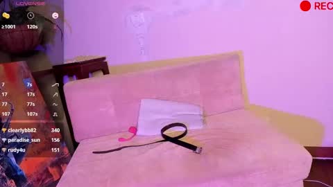 nicolasrodrii online show from December 16, 2024, 4:45 am