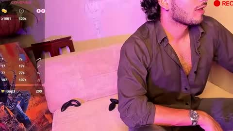 nicolasrodrii online show from December 22, 2024, 6:17 am