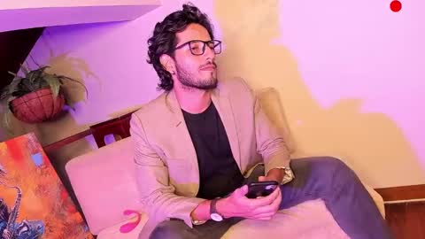 nicolasrodrii online show from December 29, 2024, 10:36 pm