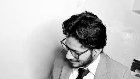 nicolasrodrii online show from February 27, 2025, 11:04 pm