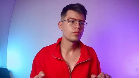 NicoLatinBoy online show from March 1, 2026, 9:17 pm