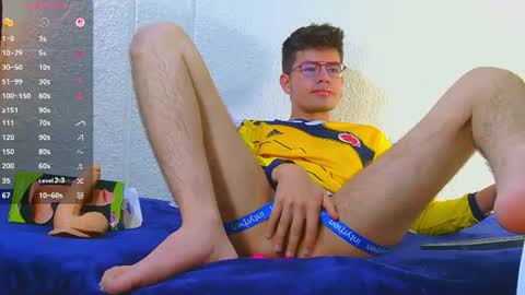 Snapshot of nicolatinboy chatting on June 17, 2026, 4:52 pm NicoLatinBoy online show from June 17, 2026, 4:52 pm