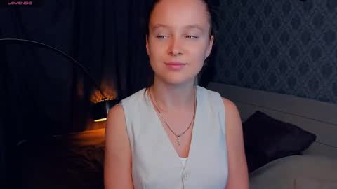 Nicoletta online show from September 13, 2025, 6:08 pm