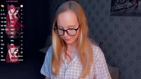 Nicoletta online show from October 11, 2025, 6:39 pm