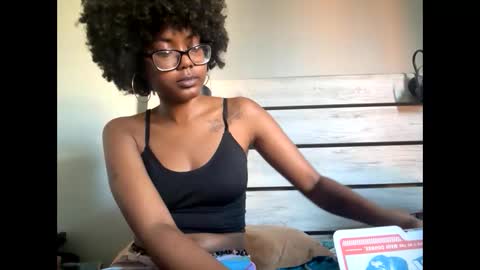 Melanated Faerie  online show from January 29, 2025, 9:17 pm