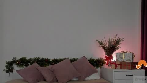 Snapshot of nicole_broown chatting on December 23, 2024, 9:18 pm Nicole online show from December 23, 2024, 9:18 pm