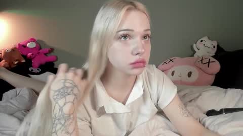 Mary online show from October 23, 2025, 4:01 am