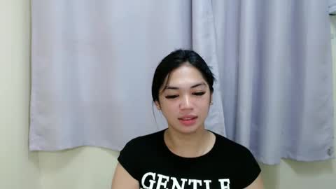 Snapshot of nicolecellini chatting on February 24, 2025, 5:42 pm NICOLE online show from February 24, 2025, 5:42 pm
