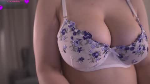 Kimmy online show from October 12, 2025, 1:04 am