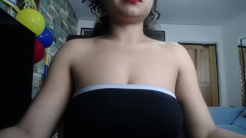 Nicole online show from July 2, 2026, 6:58 pm