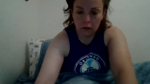 Nicole online show from April 10, 2026, 10:31 am