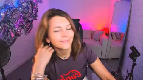 Snapshot of nicolehits chatting on September 30, 2025, 9:25 am nicolehits online show from September 30, 2025, 9:25 am