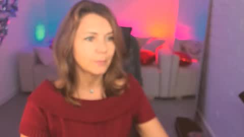 Snapshot of nicolehits chatting on October 10, 2025, 9:19 am nicolehits online show from October 10, 2025, 9:19 am